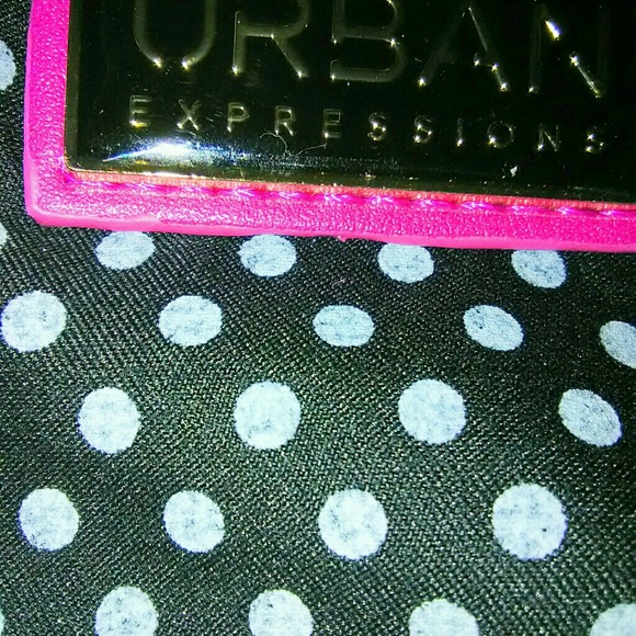 Purplish Crush Velvet Purse! - Picture 4 of 8